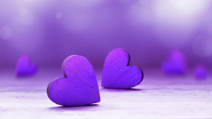 purple heart emoji meaning from a guy